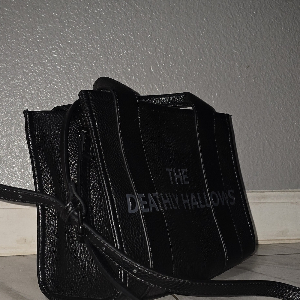 Harry Potter Deathly Hallows Tote Bag - Picture 3 of 3